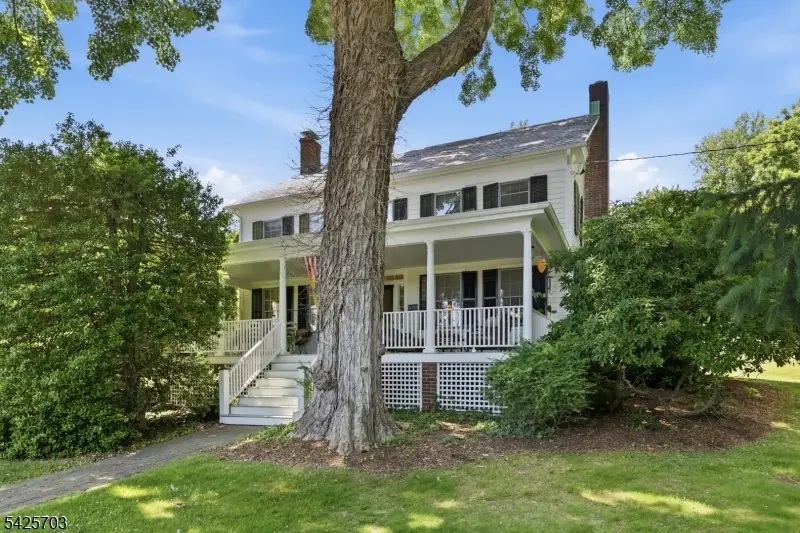 32 Tanners Brook Rd, Chester, NJ 07930 - #2