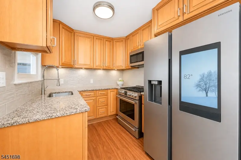 52 Delmore Ave, Berkeley Heights, NJ 07922 - #3