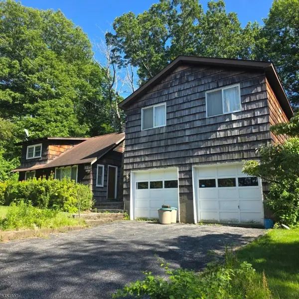 213 Annisquam Rd, Vernon Twp., NJ 07422