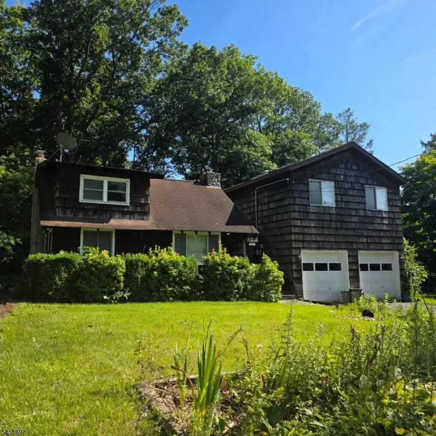 213 Annisquam Rd, Highland Lakes, NJ 07422 - #2