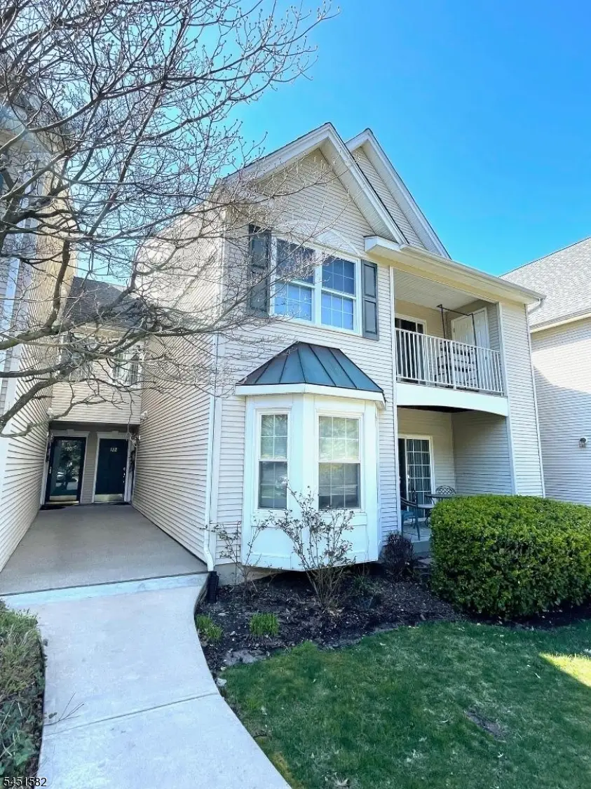 122 Cambridge Ct #122, Clifton, NJ 07014 - #1
