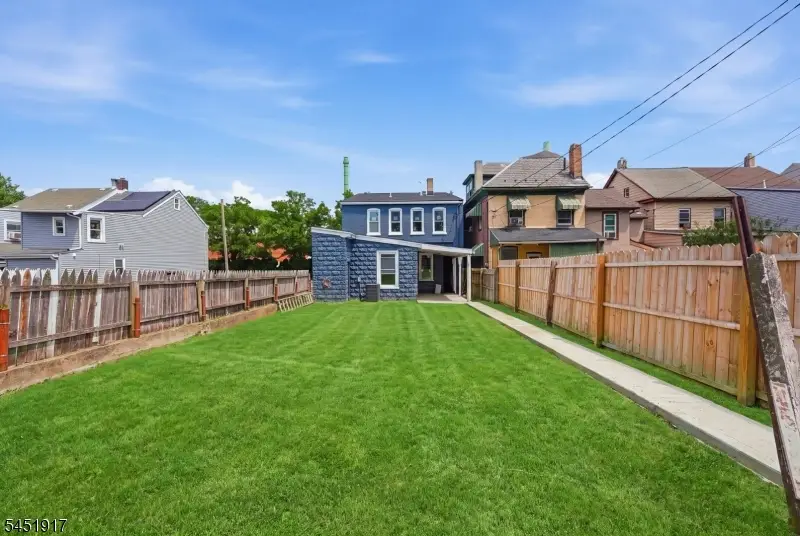 124 Sitgreaves St, Phillipsburg, NJ 08865 - #3