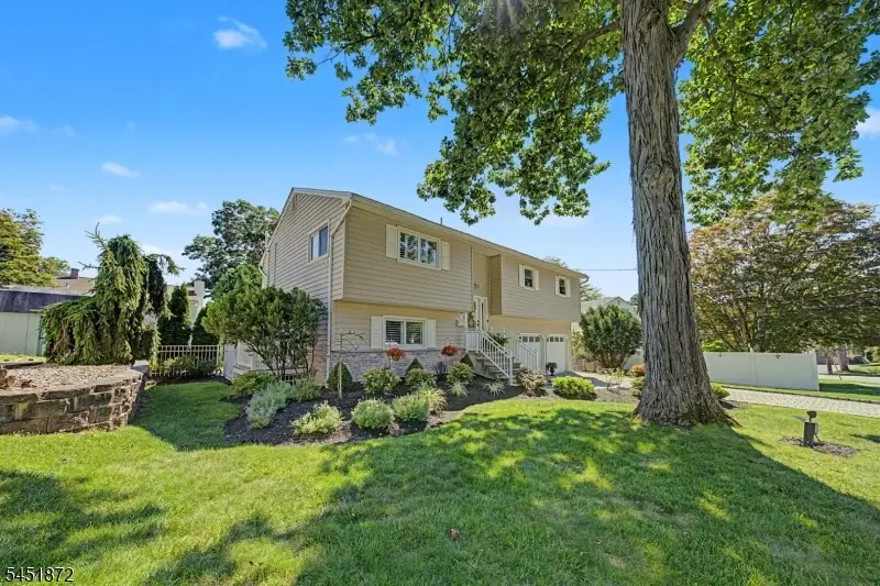 3 Rose Ct, Rockaway, NJ 07801 - #2