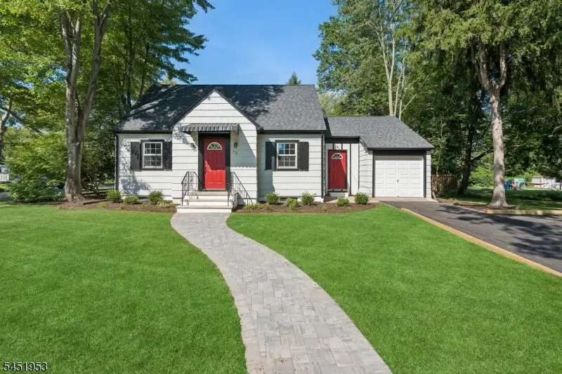 72 Rose Ave, Springfield, NJ 07081 - #1