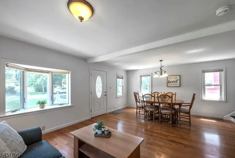 19 Edgewood Rd, Ringwood, NJ 07456 - #2