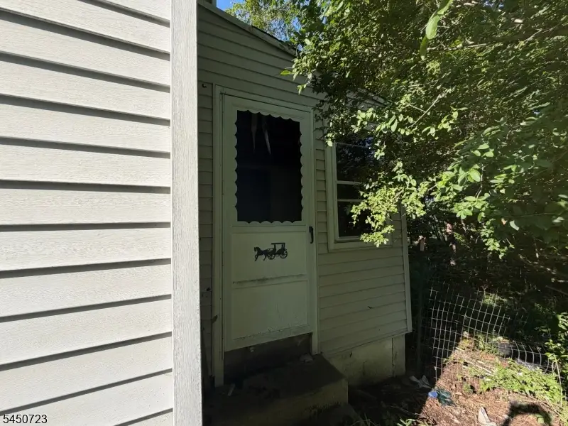208 Old York Rd, Raritan, NJ 08822 - #2