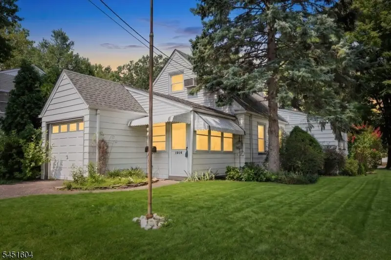 1014 Raritan Rd, Cranford, NJ 07016 - #1