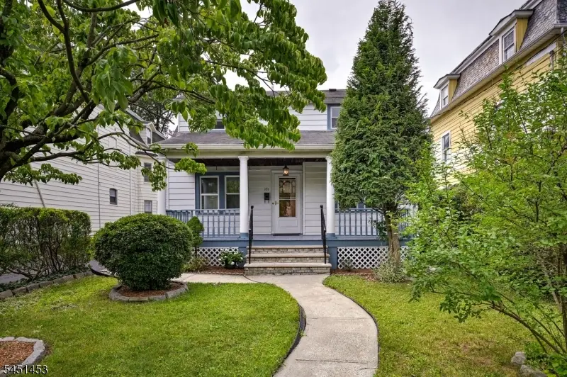131 Grove St, North Plainfield, NJ 07060 - #1