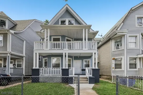19 Nassau Pl, East Orange City, NJ 07018