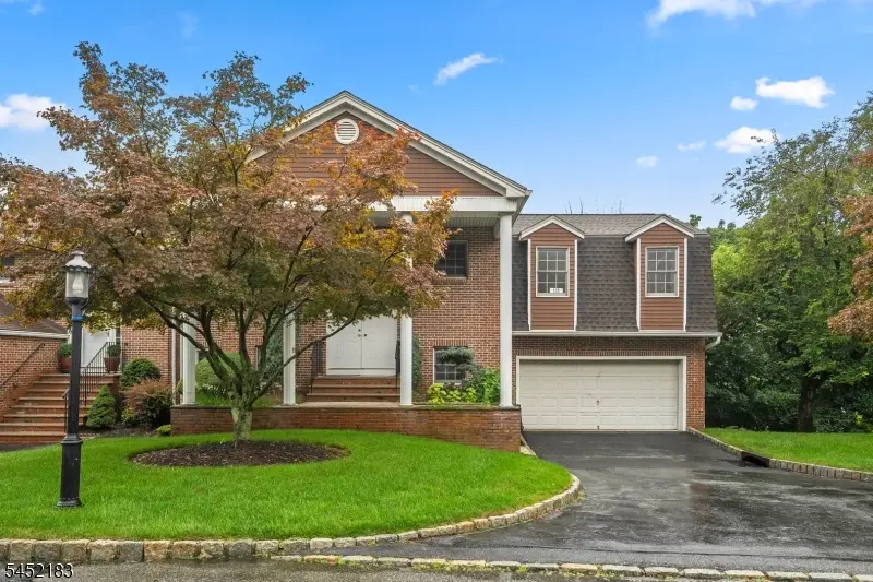 8 Beacon Hill Commons #8, Pompton Lakes, NJ 07442 - #2