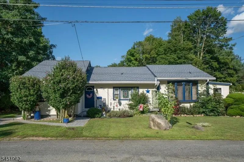 45 Kennedy Ave, Ogdensburg, NJ 07439 - #2