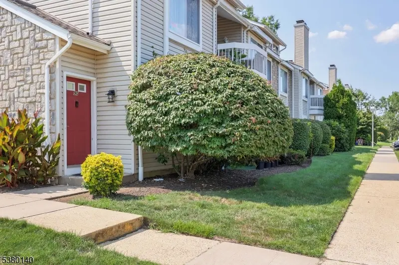 90 Farnham Sq #290, Parlin, NJ 08859 - #2