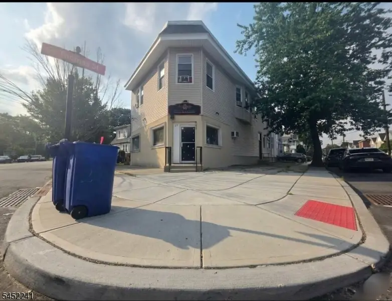 17 Maolis Ave, Watsessing, NJ 07003 - #2