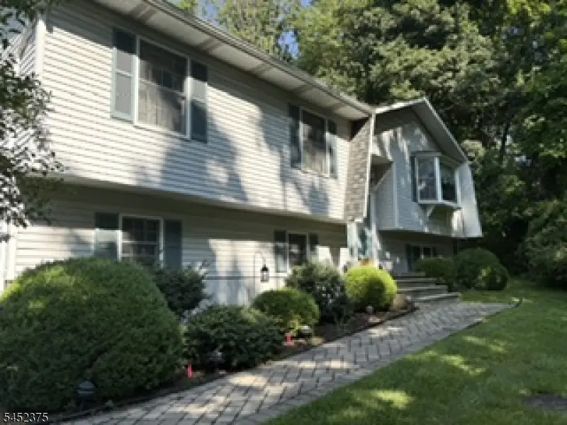 844 State Rt 23, Wantage, NJ 07461 - #1