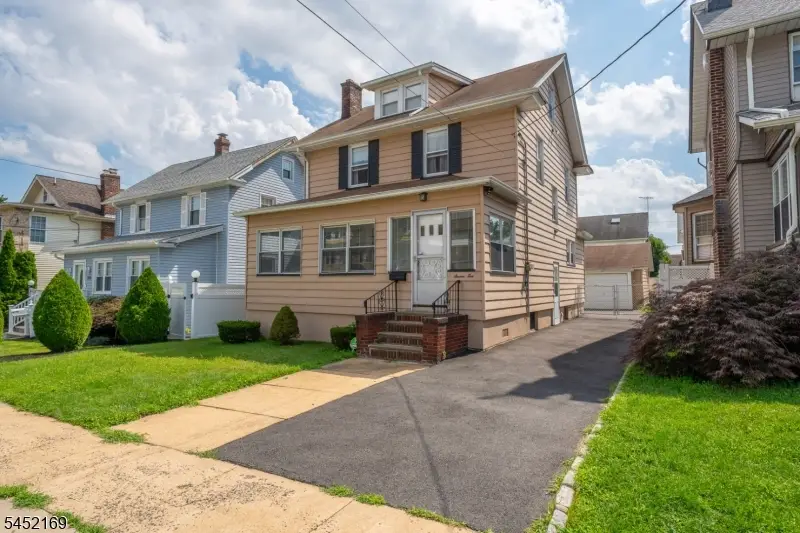 710 Bailey Ave, Elizabeth, NJ 07208 - #1