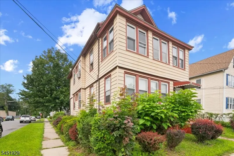 1036 Morris St, Roselle, NJ 07203 - #3