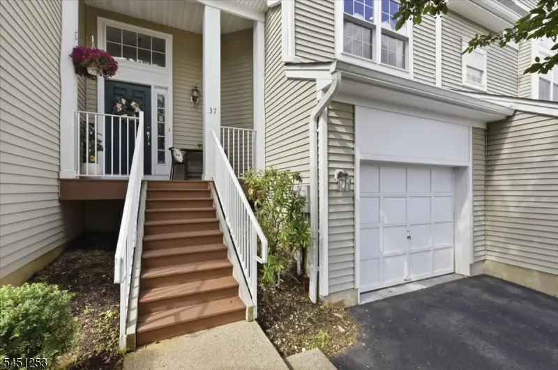 37 Woodmont Dr, Randolph, NJ 07869 - #1