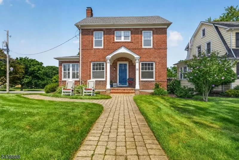 31 Frederick St, Morristown, NJ 07960 - #1