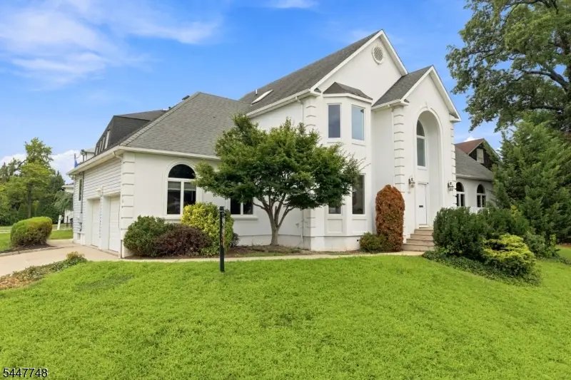 907 Colonia Rd, Elizabeth, NJ 07208 - #2