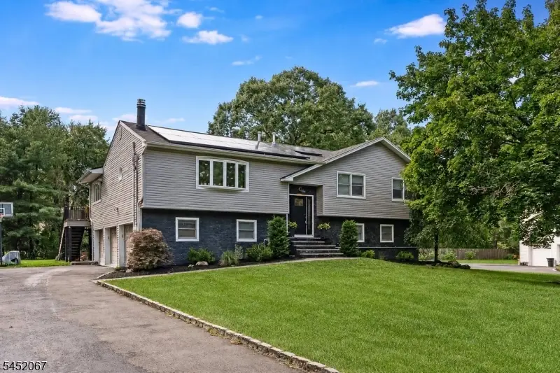 23 Douglas Dr, Montville, NJ 07082 - #1