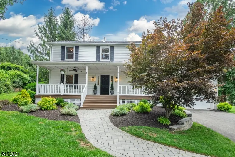 8 Southview Rd, Randolph, NJ 07869 - #3