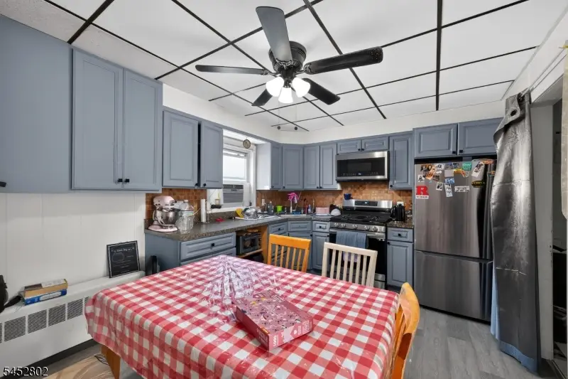 128 Ackerman Ave #2, Clifton, NJ 07011 - #3
