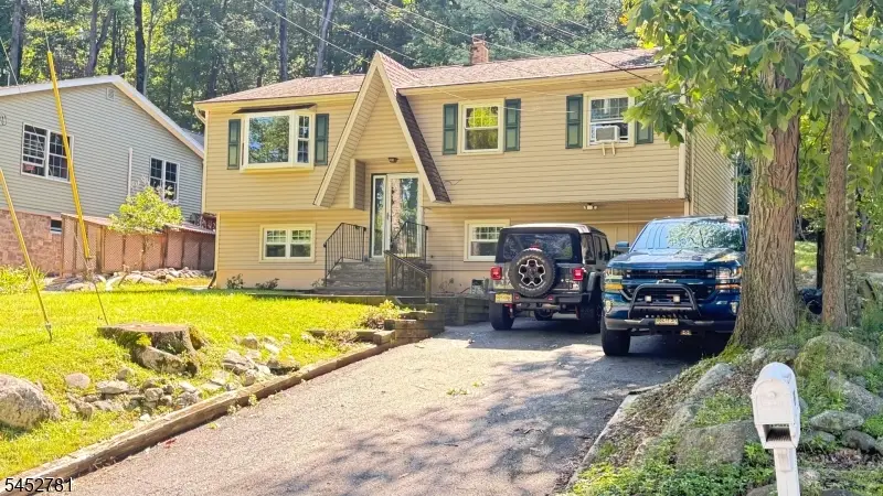 89 Tomahawk Trl, Sparta, NJ 07871 - #1