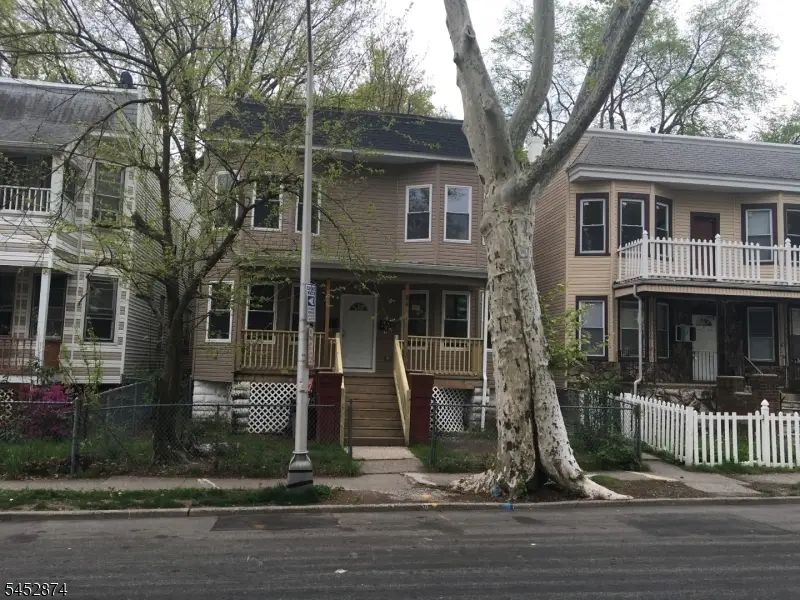 84 N Park St #4, East Orange, NJ 07017 - #1