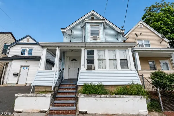 90 Manchester Ave, Paterson City, NJ 07502