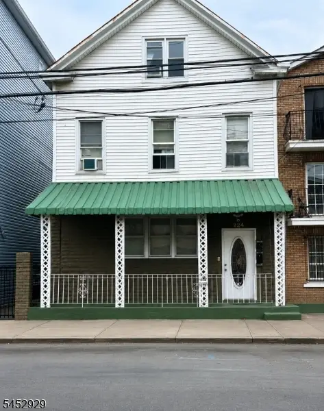 224 12th Ave, Newark, NJ 07107 - #1