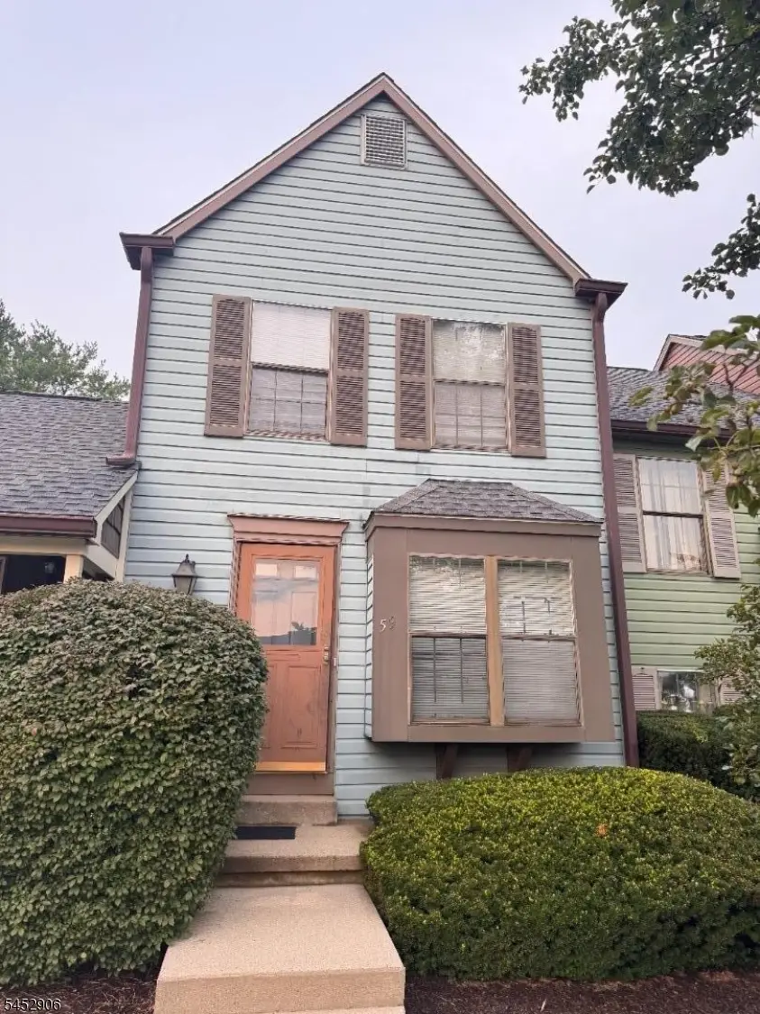 59 Wood Duck Ct, Allamuchy, NJ 07840 - #2