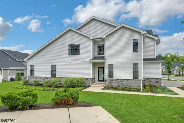 49 Whitney Ave, Morris Plains Boro, NJ 07950