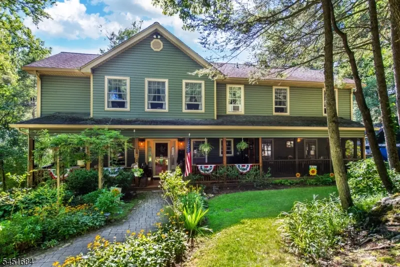 76 Banker Rd, Upper Greenwood Lake, NJ 07421 - #3