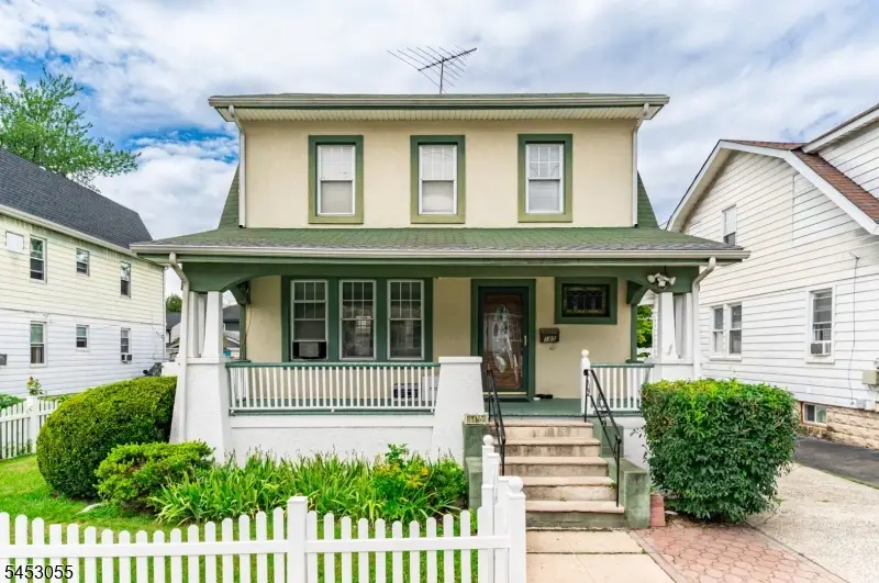 185 Floyd St, Belleville, NJ 07109 - #2