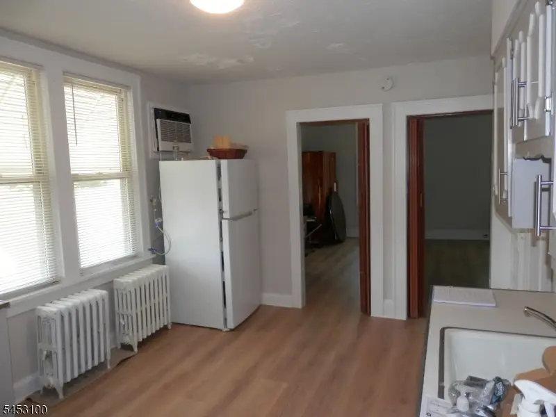109 E Munsell Ave #1, Linden, NJ 07036 - #2