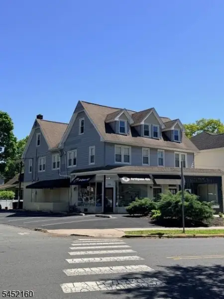 2376 Mountain Ave, Scotch Plains, NJ 07076 - #2