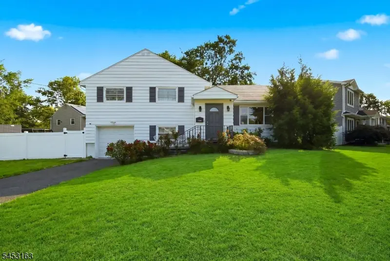 2020 N Stiles St, Linden, NJ 07036 - #1