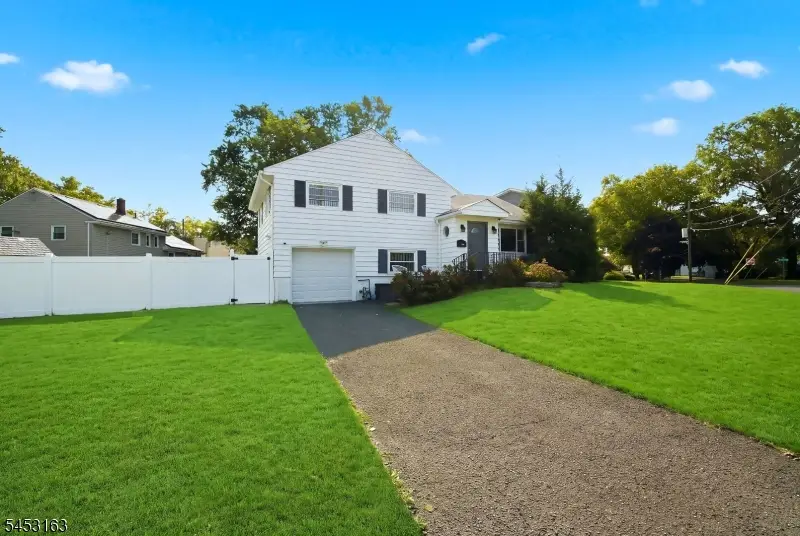 2020 N Stiles St, Linden, NJ 07036 - #2