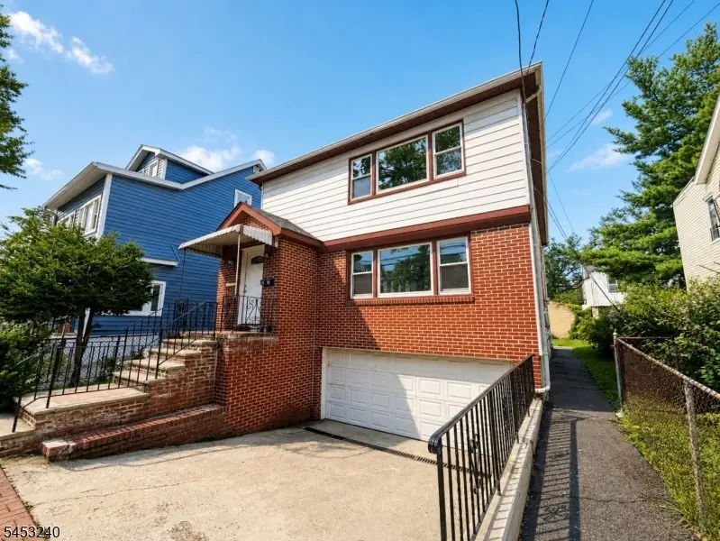 240 Wainwright St, Newark, NJ 07112 - #1