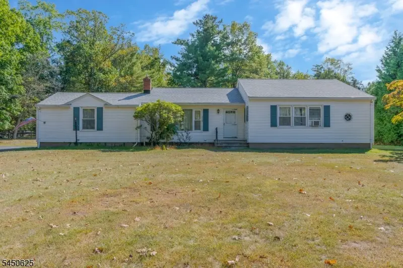 450 Van Holten Rd, Bridgewater Center, NJ 08807 - #1