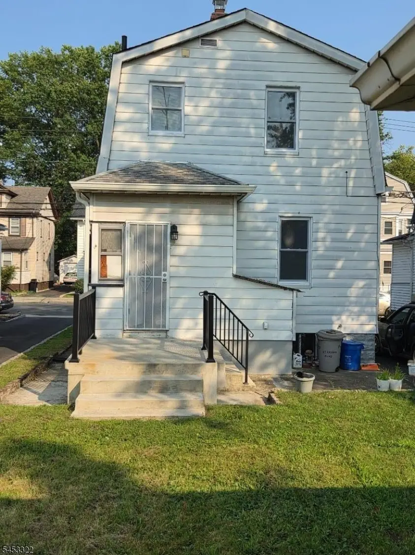 195 Kerrigan Blvd, Newark, NJ 07106 - #2