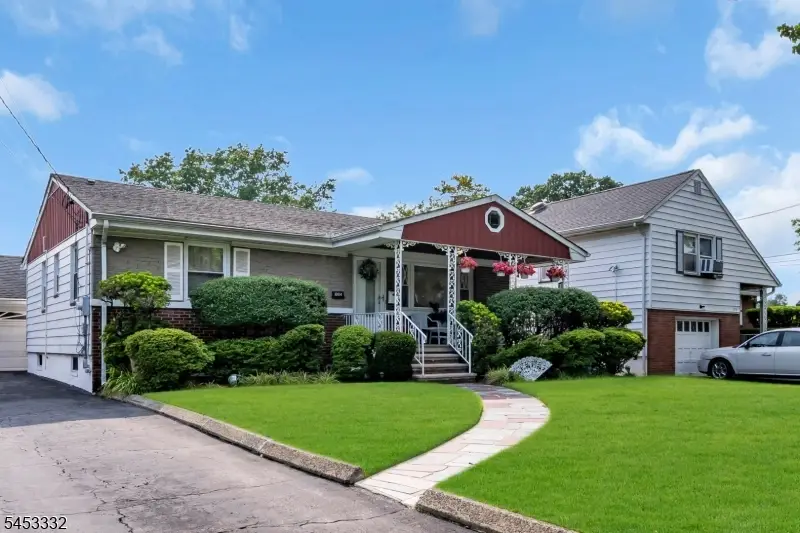 1004 Ross St, Rahway, NJ 07065 - #3