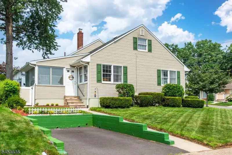 153 Notch Rd, Clifton, NJ 07013 - #2