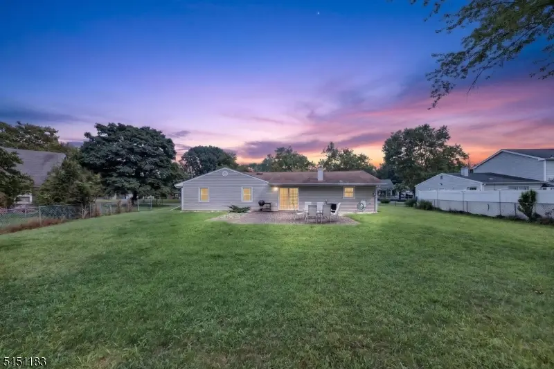 32 Lebed Dr, Franklin, NJ 08873 - #3