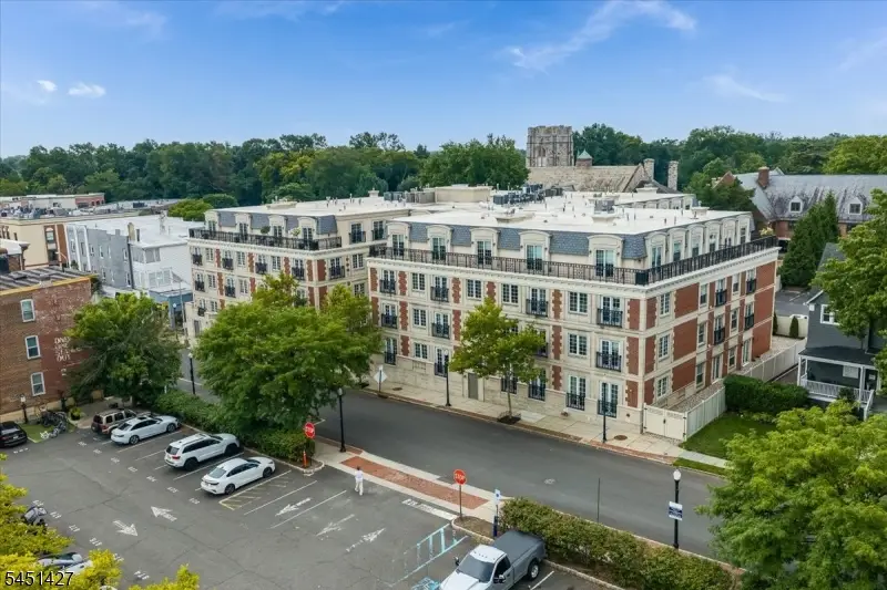 111 Prospect St #4A, Westfield, NJ 07090 - #1