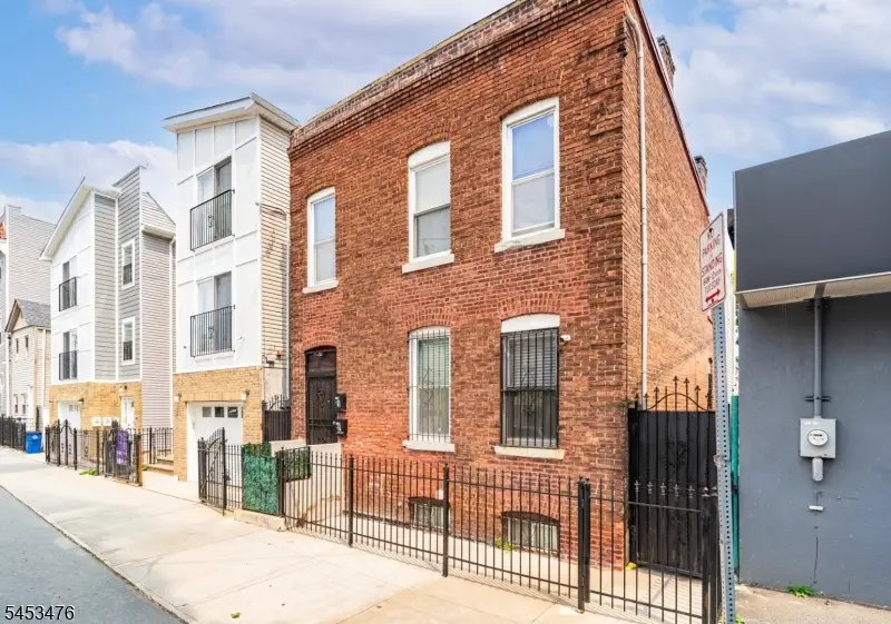 502 S 18th St, Newark, NJ 07103 - #2