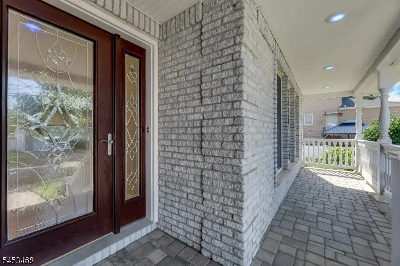 375 Sanford Ave, Lyndhurst, NJ 07071 - #3