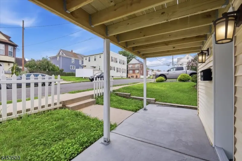 211 S 8th Ave, Manville, NJ 08835 - #3