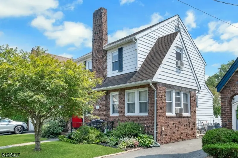17 Ferncliff Rd, Brookdale, NJ 07003 - #2