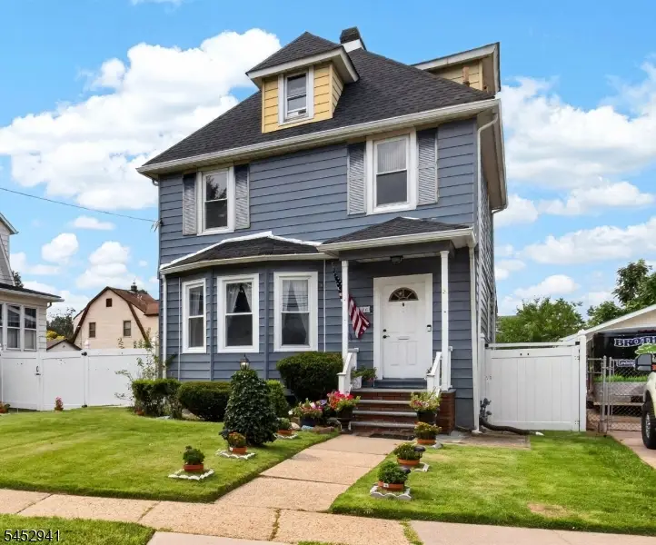 136 W Gibbons St, Linden, NJ 07036 - #1